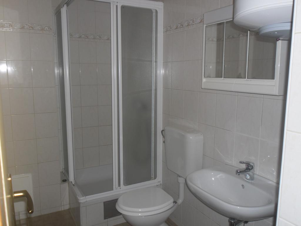 Apartments Golubic Sveti Petar  Room photo